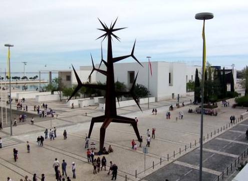 Art in Parque Des Nacoes